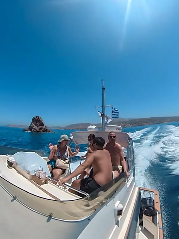 seanema-boat-trips-antiparos-west-antiparos